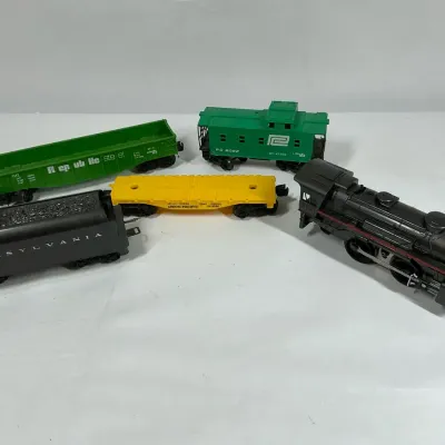 Lionel Train Cars 