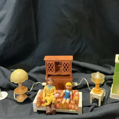Antique Figurines 