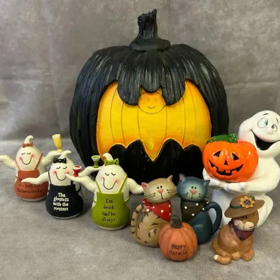 Collection of Assorted Fall and Halloween Decor