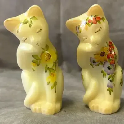 Fenton Glass Hand Painted Cats Pair 