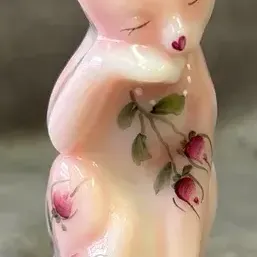 Fenton Rosalene Glass Grooming Cat Figurine 