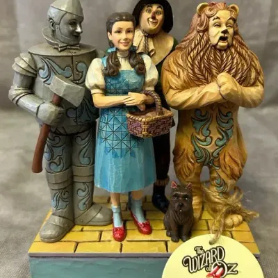 Jim Shore Collection, “Wonderful Adventure" Figurine