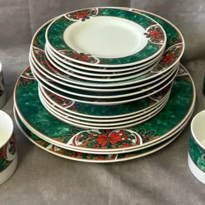 Gibson Houseware Marble Holly 19 Piece Table Set 