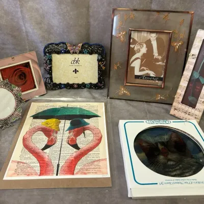 Assorted Picture Frames, Flamingo Art & Stained Glass Cat Art