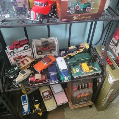 Sale Photo Thumbnail #251
