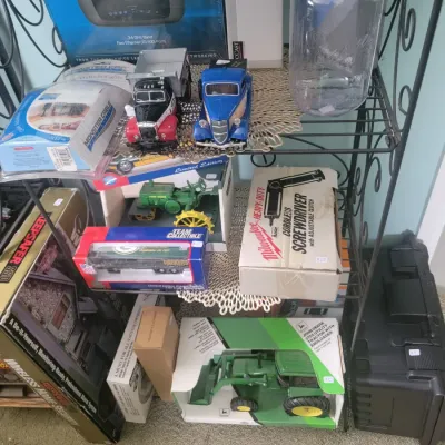 Sale Photo Thumbnail #262