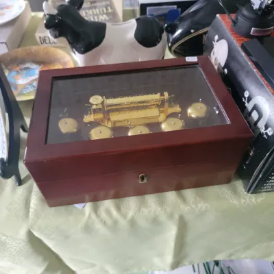 Sale Photo Thumbnail #372