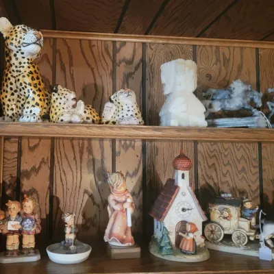 Sale Photo Thumbnail #94