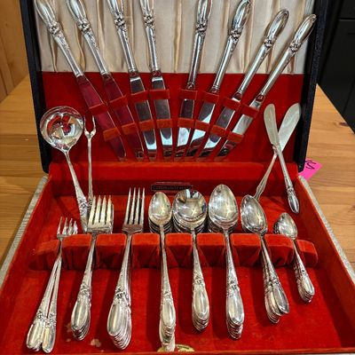 76 Piece White Orchid by Community Oneida 1953