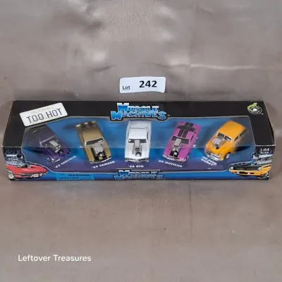 Sale Photo Thumbnail #562