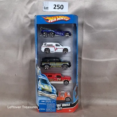 Sale Photo Thumbnail #577