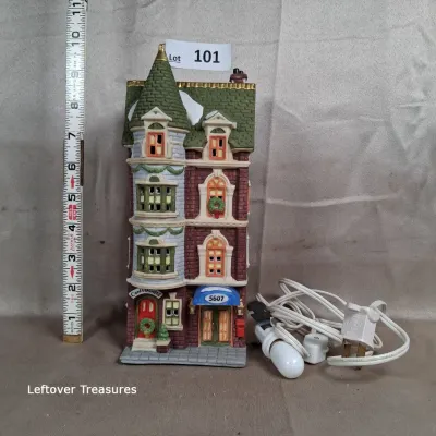 Sale Photo Thumbnail #280