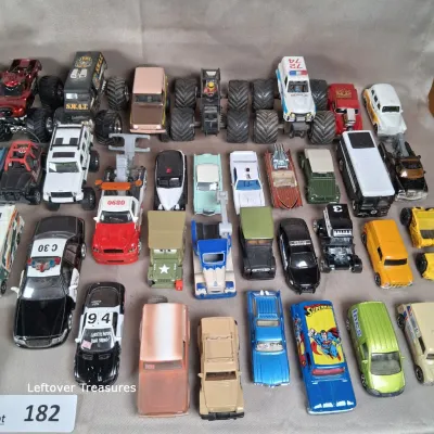 Sale Photo Thumbnail #451