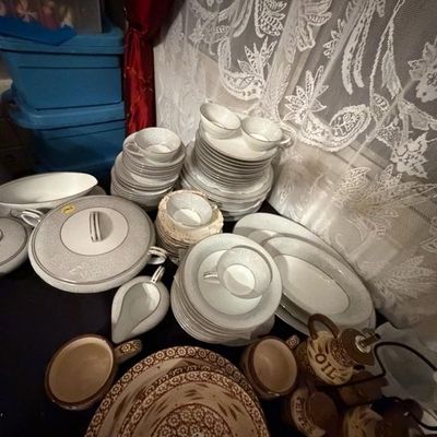 Sale Photo Thumbnail #32
