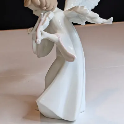 8" Angel Statue With Expansive Wings Playing The Violin No Box #41