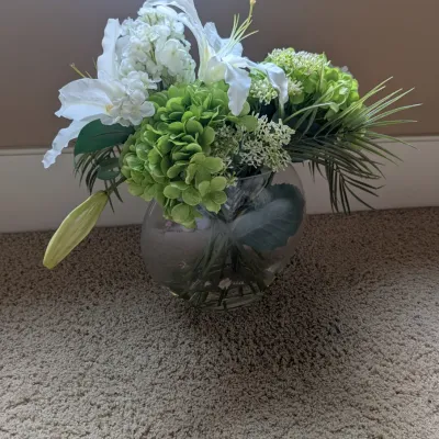 Floral & Botanical Centerpieces & Bases