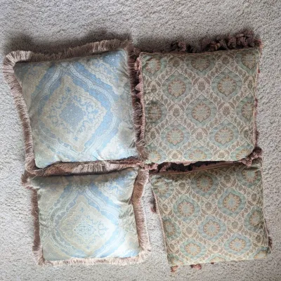 Sofa Throw Pillows