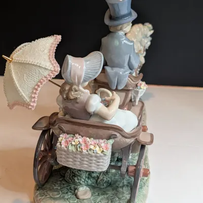 1997 Lladro Figurine #6395 "Through The Park" Stands 11 1/2" Tall x 17 3/4" Wide No Box & Damaged #43