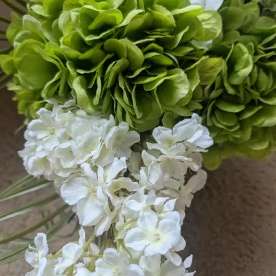 Floral & Botanical Centerpieces & Bases