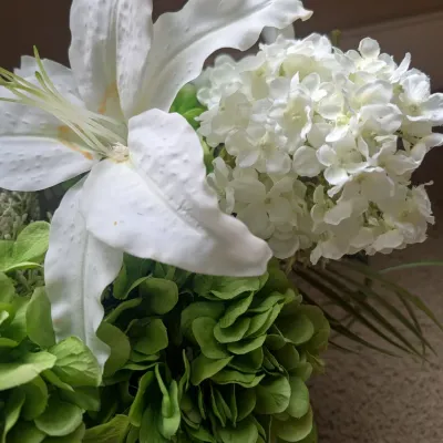 Floral & Botanical Centerpieces & Bases