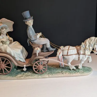 1997 Lladro Figurine #6395 "Through The Park" Stands 11 1/2" Tall x 17 3/4" Wide No Box & Damaged #43