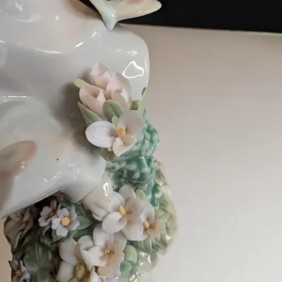 2002 Lladro Figurine "Butterfly Wings" #6875 Stands 9 1/4" Tall Damaged & No Box #80