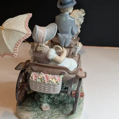 1997 Lladro Figurine #6395 "Through The Park" Stands 11 1/2" Tall x 17 3/4" Wide No Box & Damaged #43