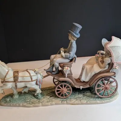 1997 Lladro Figurine #6395 "Through The Park" Stands 11 1/2" Tall x 17 3/4" Wide No Box & Damaged #43