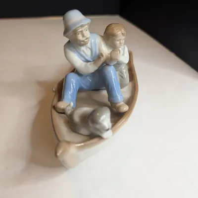 Vintage Meico "Old Man & Boy Fishing" Fine Porcelain Figure 8" Tall #86