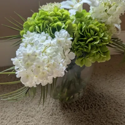 Floral & Botanical Centerpieces & Bases