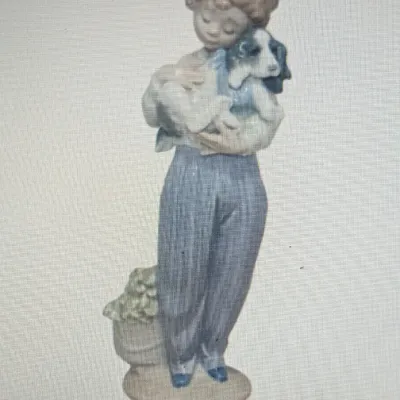 1989 Lladro Figurine "My Buddy" #7609 Stands 8 3/4" Tall x 3" Wide #52