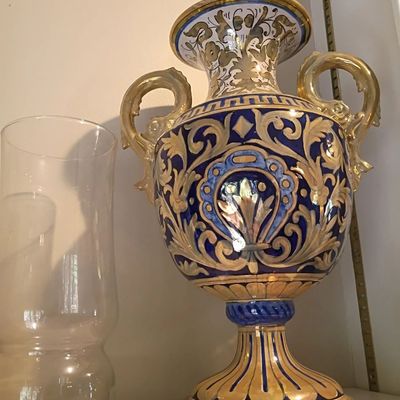 Italian-style majolica urn vase, cobalt and gold