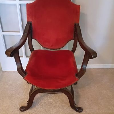 Antique Savonarola-style armchair, red velvet