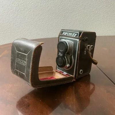 FirstFlex Anastigmat Twin Lense Camera