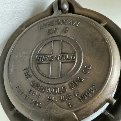 Antique Griswold Cast Iron American No.  8 Waffle Maker