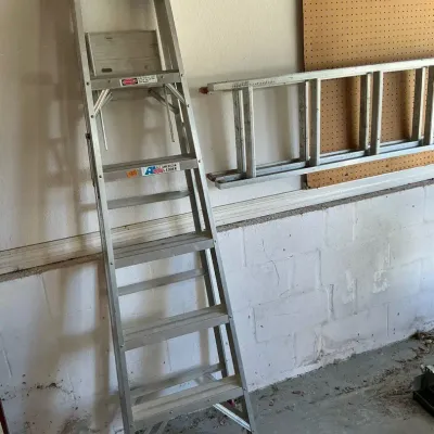 Aluminum Ladders 6ft And 16ft