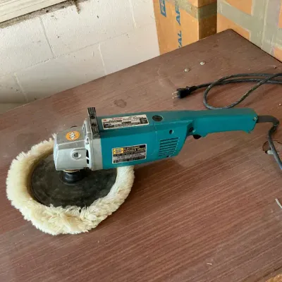 Makita Electric Polisher Sander