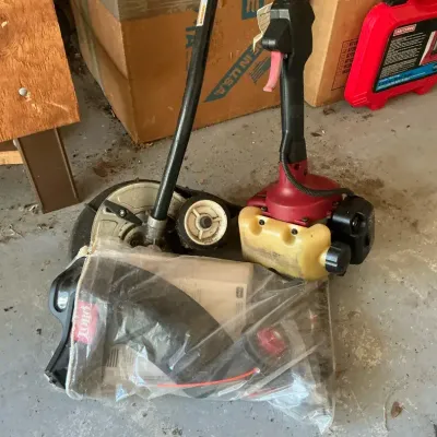 Toro Gas Edger And Weeder