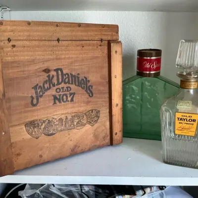 Jack Daniels Wooden Box, Old Taylor Glass Bottle & Old Spice Plastic Bank