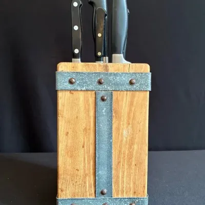 Rustic Wooden Knife W/ Black-Handled Kitchen Knives
