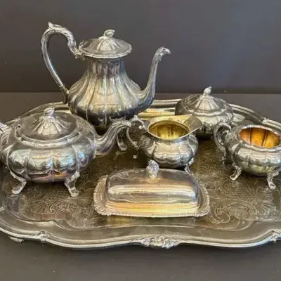 Silver plated service set 