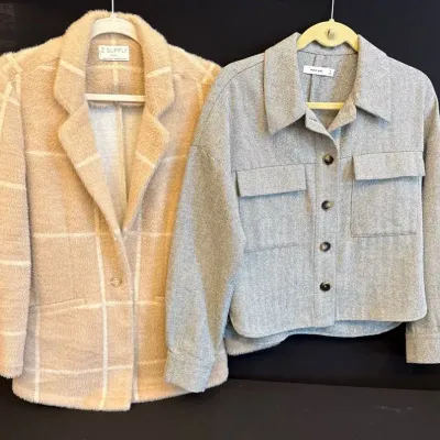 High end, Women’s Classy lightweight blazers - Size Small 