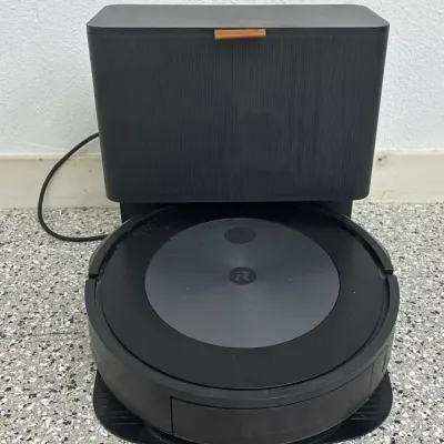 iRobot Roomba j7+ self-emptying robot vacuum and Clean Base