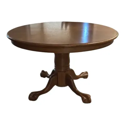 Vintage Oak Pedestal Round Dining Table With Carved Claw-and-ball Feet