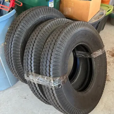3 Trailer tires 