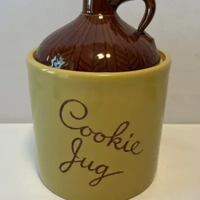 Vintage Monmouth Pottery "Cookie Jug"
