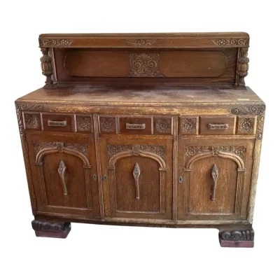 Antique carved oak sideboard/buffet