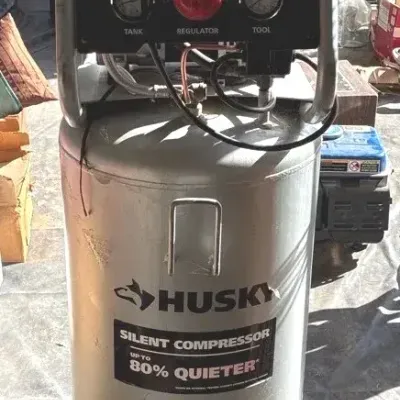 Husky Air Compressor - 165 Max PSI **Missing Compressor 