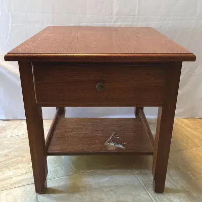  Thomasville "Impressions" Collection End Table
