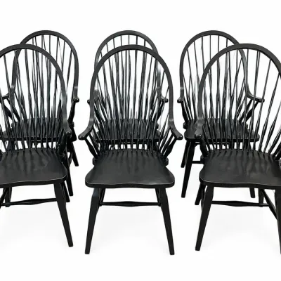 Set of 6 Black Windsor-Style Spindle Back Dining Chair